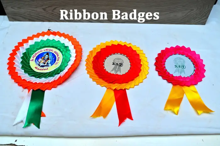 Ribbon award badge